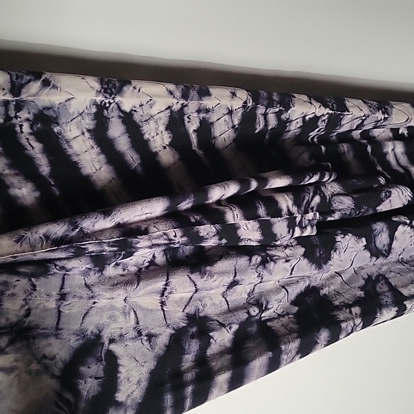 Young Fabulous XS Broke Livinia Skeleton Tie Die Maxi Long Dress Black Jersey - Picture 9 of 15